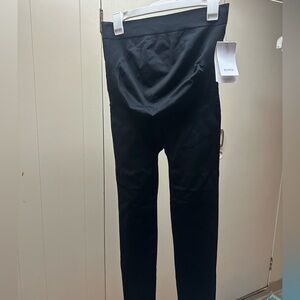 BLANQI maternity leggings, size XL, NWT